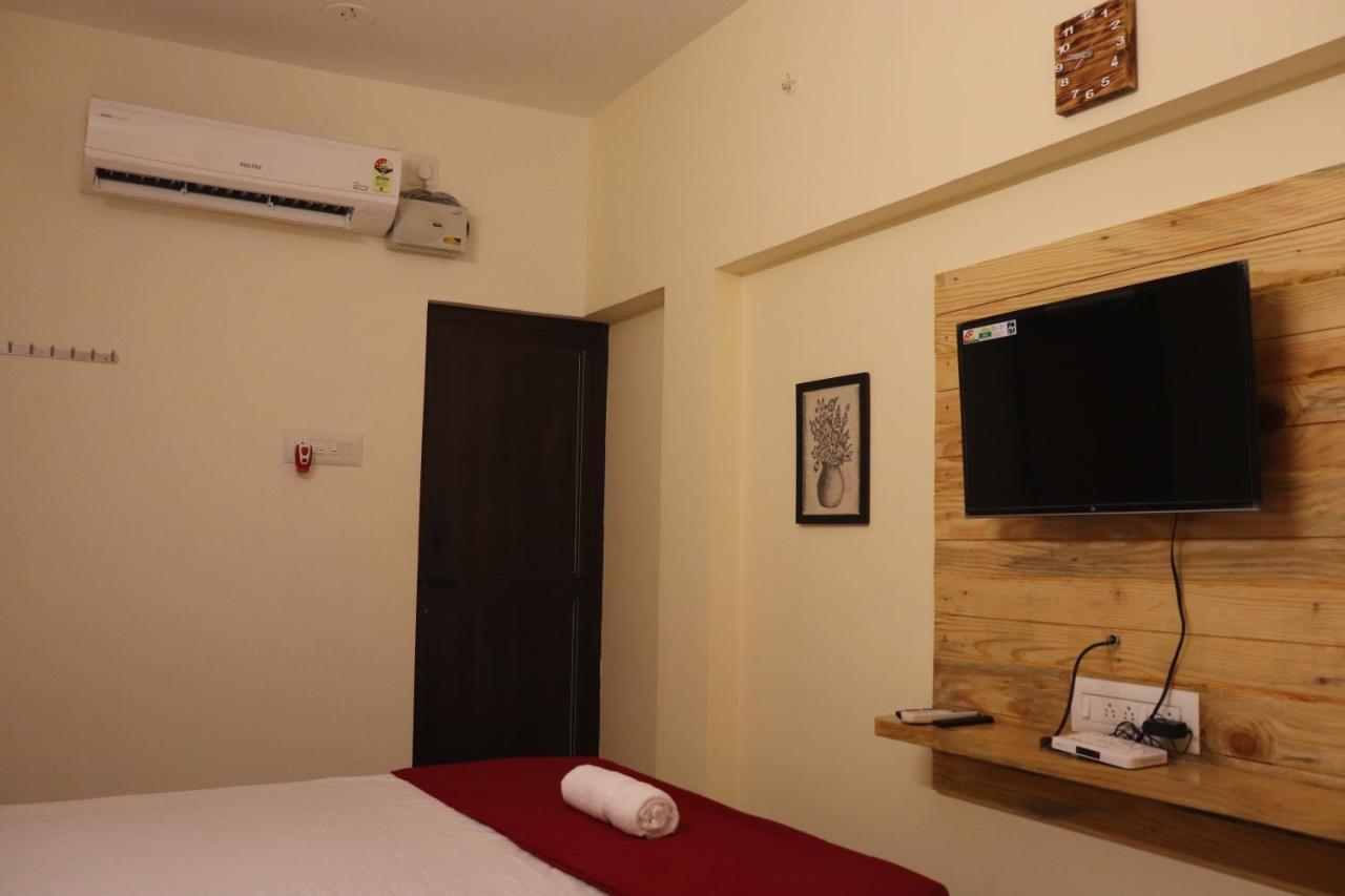 Grand Suites Srirangam Tiruchirappalli Ngoại thất bức ảnh