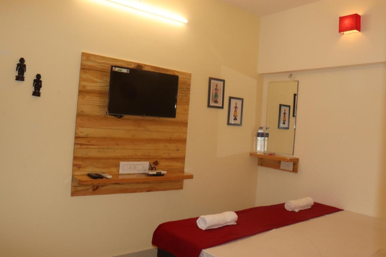 Grand Suites Srirangam Tiruchirappalli Ngoại thất bức ảnh
